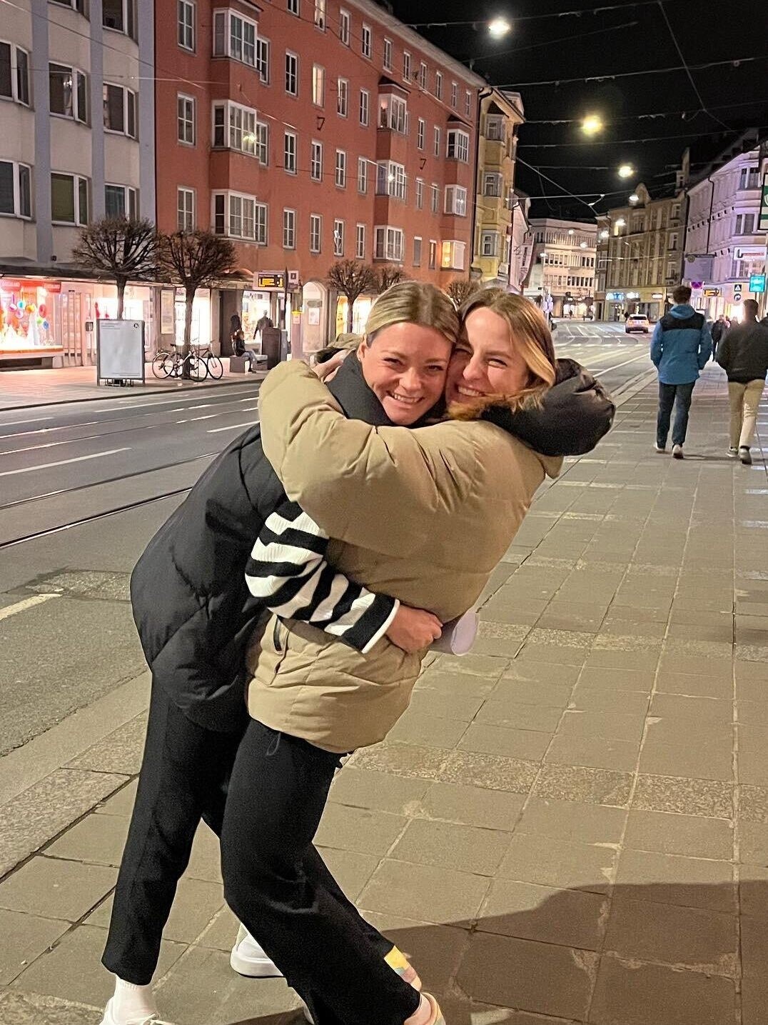 Verena Hanshaw (li.) und Virginia Kirchberger sind dick befreundet. (Bild: Privat)