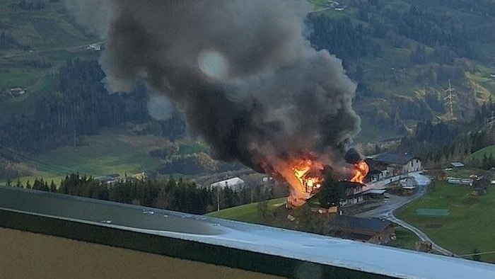Das Gebäude stand in Vollbrand