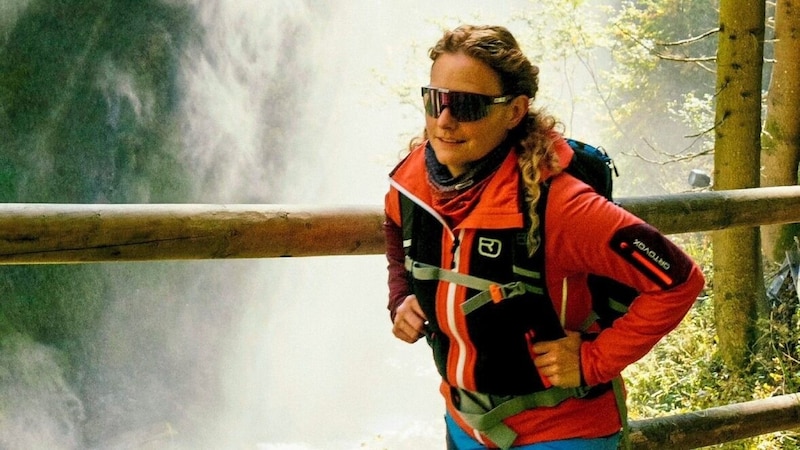 Bergwanderführerin Anita Obermoser wird über die faszinierende Groppensteinschlucht in Obervellach berichten ...  (Bild: Peter Maier)