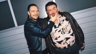 Mit der Streaming-Serie „Crooks“ sorgen Christoph Krutzler (rechts) und Frederick Lau für ...