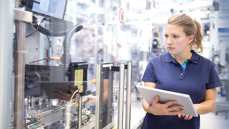 Artificial intelligence helps with quality assurance at the Bosch plant in Ansbach. (Bild: Bosch)