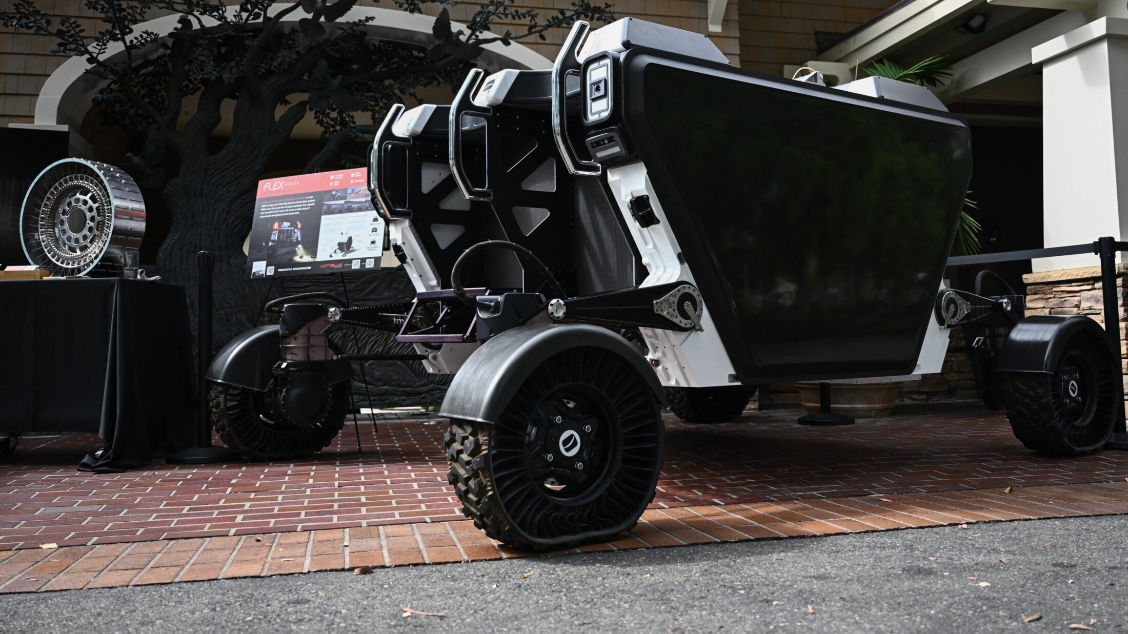 3 private companies involved - Artemis” mission: NASA has lunar ...