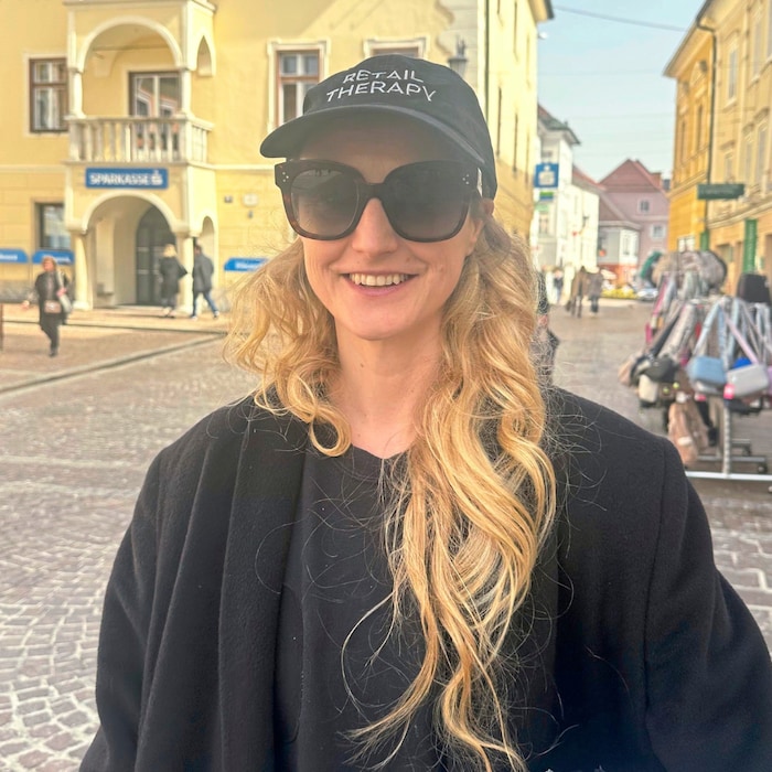 CHRISTINE (40) AUS ALTHOFEN: „Das Wirtshaus ist für mich ein Ort, wo man gern mit Freunden hingeht und sich schnell und vor allem völlig unkompliziert wohlfühlen kann.“