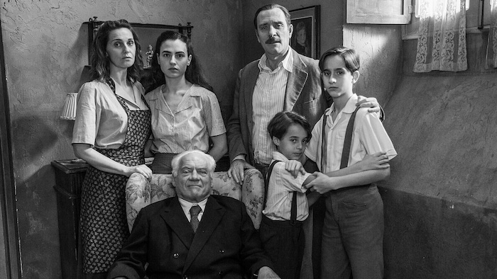 Paola Cortellesis Regiedebüt ist in Italien vor allen Hollywood-Blockbustern zum erfolgreichsten ...