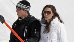 William und Kate im Jahr 2008 beim Skiurlaub in Klosters. (Bild: www.VIENNAREPORT.at)