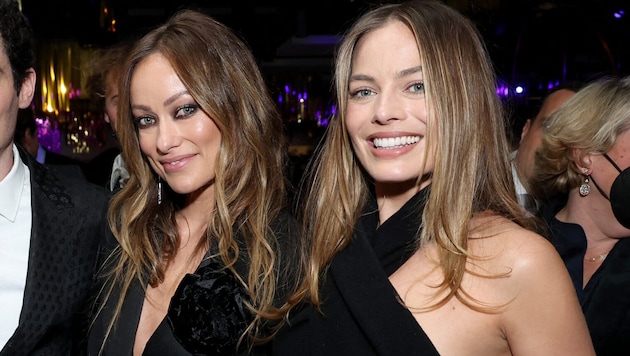 Hollywood power women Olivia Wilde and Margot Robbie join forces for the action-packed comic book adaptation. (Bild: APA/Getty Images via AFP/GETTY IMAGES/Phillip Faraone)