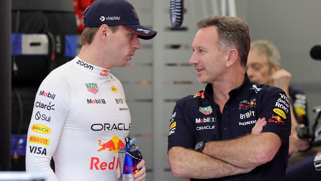 Max Verstappen (l.) and Christian Horner (Bild: APA/AFP/POOL/Giuseppe CACACE)