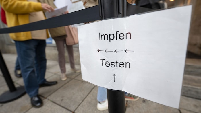 Toplamda 2300'ün üzerinde başvuru yapılmıştır. 