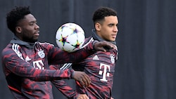 Alphonso Davies (links) und Jamal Musiala wurden von Neppe „entdeckt“.  (Bild: APA/AFP/Christof STACHE)