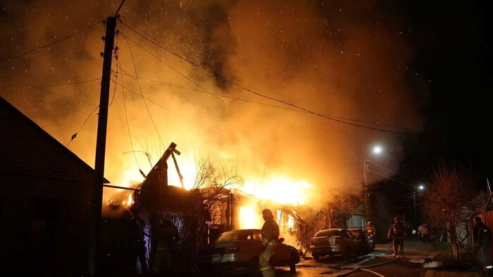 Mehr als 40 ukrainische Drohnen seien in Rostow von der eigenen Luftabwehr abgeschossen worden, hieß es von russischer Seite.
