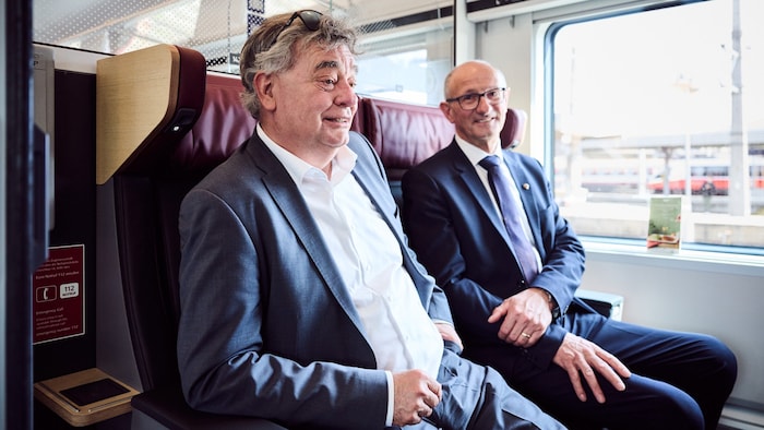 Vizekanzler Werner Kogler (links) und Landeshauptmann Anton Mattle testeten den neuen Railjet.