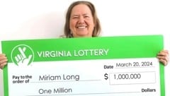 Die Neo-Millionärin Miriam Long aus den USA (Bild: Virginia Lottery)