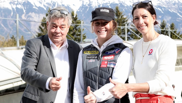 Sportminister Werner Kogler, Lisa Schulte und Janine FlockI. (Bild: GEPA pictures)