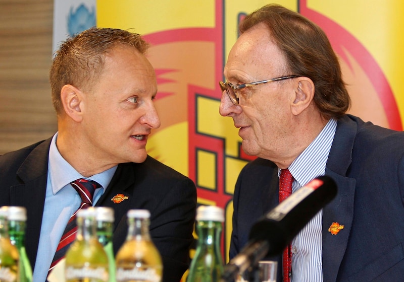 Im Jahr 2015 übernahm Kalla auch das Amt des Vizepräsidenten. Mit Boss Hans Schmid (re.) prägte er die Capitals in den letzten 16 Jahren.  (Bild: GEPA pictures)