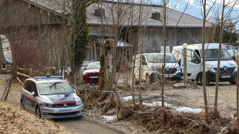 Immer neue Fragen kommen rund um den Verkauf und die Zwangsräumung des Hinterlehen Guts in Saalfelden auf. Eine Frage stellen die Grünen seit längerem: Kann der Verkauf rückgängig gemacht werden? (Bild: Hölzl Roland)