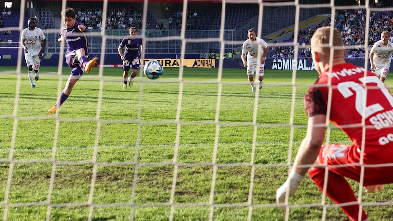 Fitz scored a penalty to make it 1:0 for Vienna Austria. (Bild: GEPA pictures)