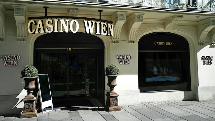 The casino in Vienna's Kärntner Straße after the robbery