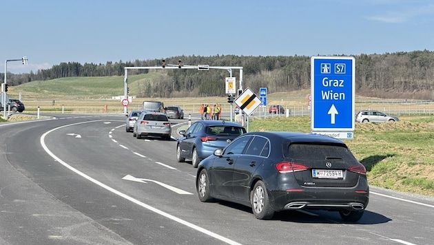 Am 23. März wurde die S7 für den Verkehr freigegeben. Die Schnellstraße führt von der A2 beim Knoten Riegersdorf bis Dobersdorf. Ab 2025 dann weiter bis an die Staatsgrenze. (Bild: Schulter Christian)