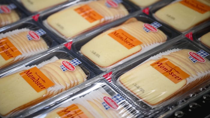 Together with farmers and employees, Austria's largest dairy is working on feed additives and ...