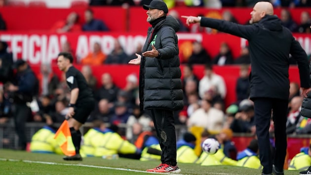 Jürgen Klopp predicts a defeat for Manchester United. (Bild: AP)