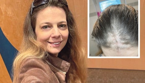 Sarah Schwaiger (40) fielen plötzlich die Haare aus – sie schildert, wie sie den Weg zurück schaffte. (Bild: Krone KREATIV, zVg)