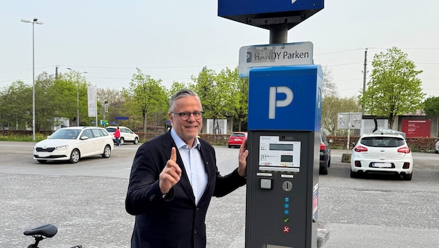 Der Bregenzer Stadtparteichef Roland Frühstück will die (Park) Uhr wieder zurückdrehen. (Bild: ÖVP Vorarlberg)