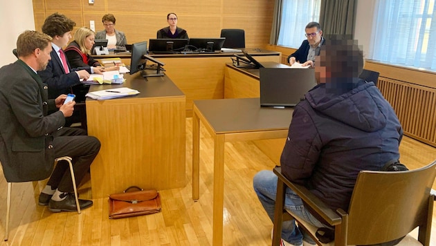 The emergency doctor had to answer to the Villach district court for endangering physical safety. (Bild: Kerstin Wassermann)