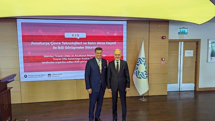 WK-Präsident Jürgen Mandl mit dem Präsidenten der Wirtschaftskammer Istanbul, Şekib Avdagiç.