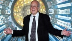 Der 94-jährige Brite Peter Higgs prägte Wissenschaft mit Theorie zur Masse von Elementarteilchen. (Bild: AP)