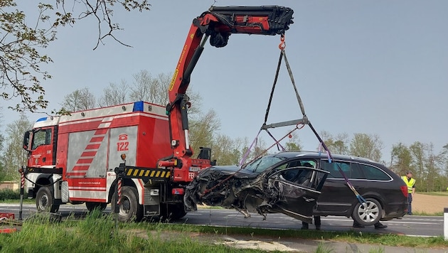 The car sustained considerable material damage. (Bild: FF Mureck)