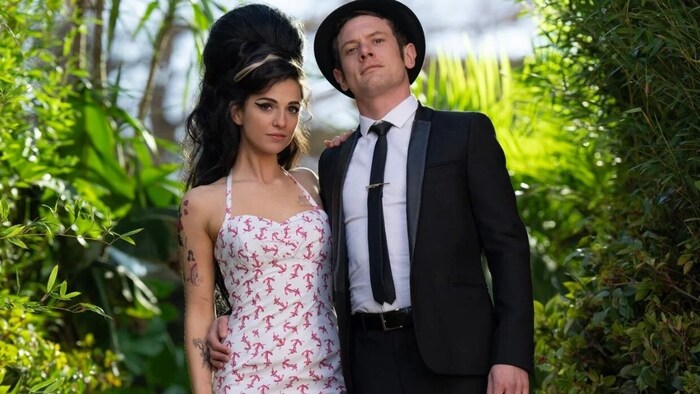 Zwei Jahre waren sie verheiratet: Maria Abela als Amy Winehouse und Jack O´Connel als Blake. 