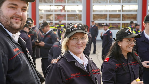 Bei den Freiwilligen Feuerwehren helfen immer mehr Frauen mit. (Bild: LFV/C. Karner)