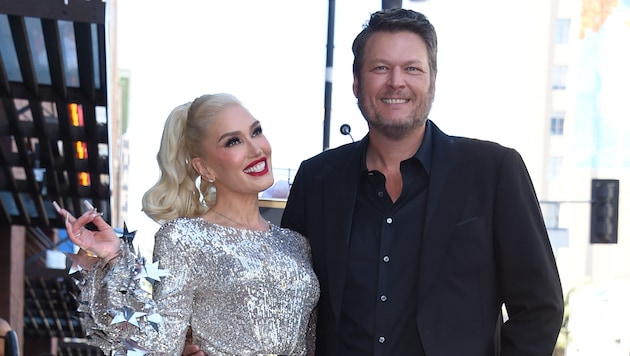 Gwen Stefani was honored with a star on the "Walk of Fame" in October 2023. Here she can be seen with her husband Blake Shelton. (Bild: Lisa OConnor / Action Press / picturedesk.com)