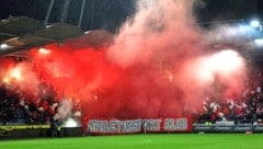 Der Fan-Kern steht hinter dem GAK und feiert die Mannschaft. (Bild: GEPA pictures)