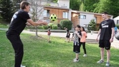 Ein Freundschaftsmatch zwischen SK Sturm und SOS-Kinderdorf. (Bild: Sepp Pail)