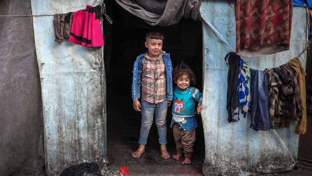 A Gázai övezet északi részén majdnem minden harmadik csecsemő súlyosan alultáplált. (Bild: AFP)
