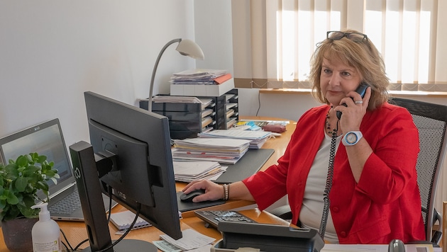 Die Kirchdorfer Bürgermeisterin Vera Pramberger (SP) ist seit Mai 2020 im Amt.   (Bild: Jack Haijes)