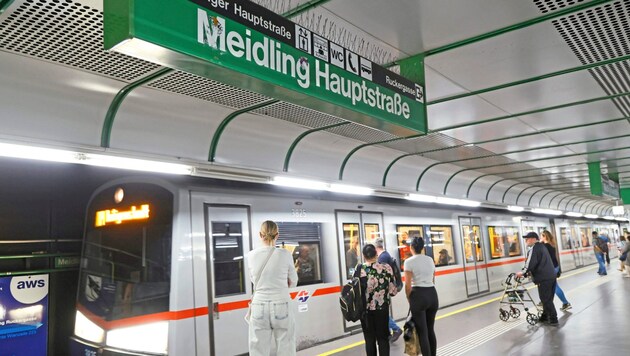 The busy Meidlinger Hauptstraße U4 station (Bild: Klemens Groh)