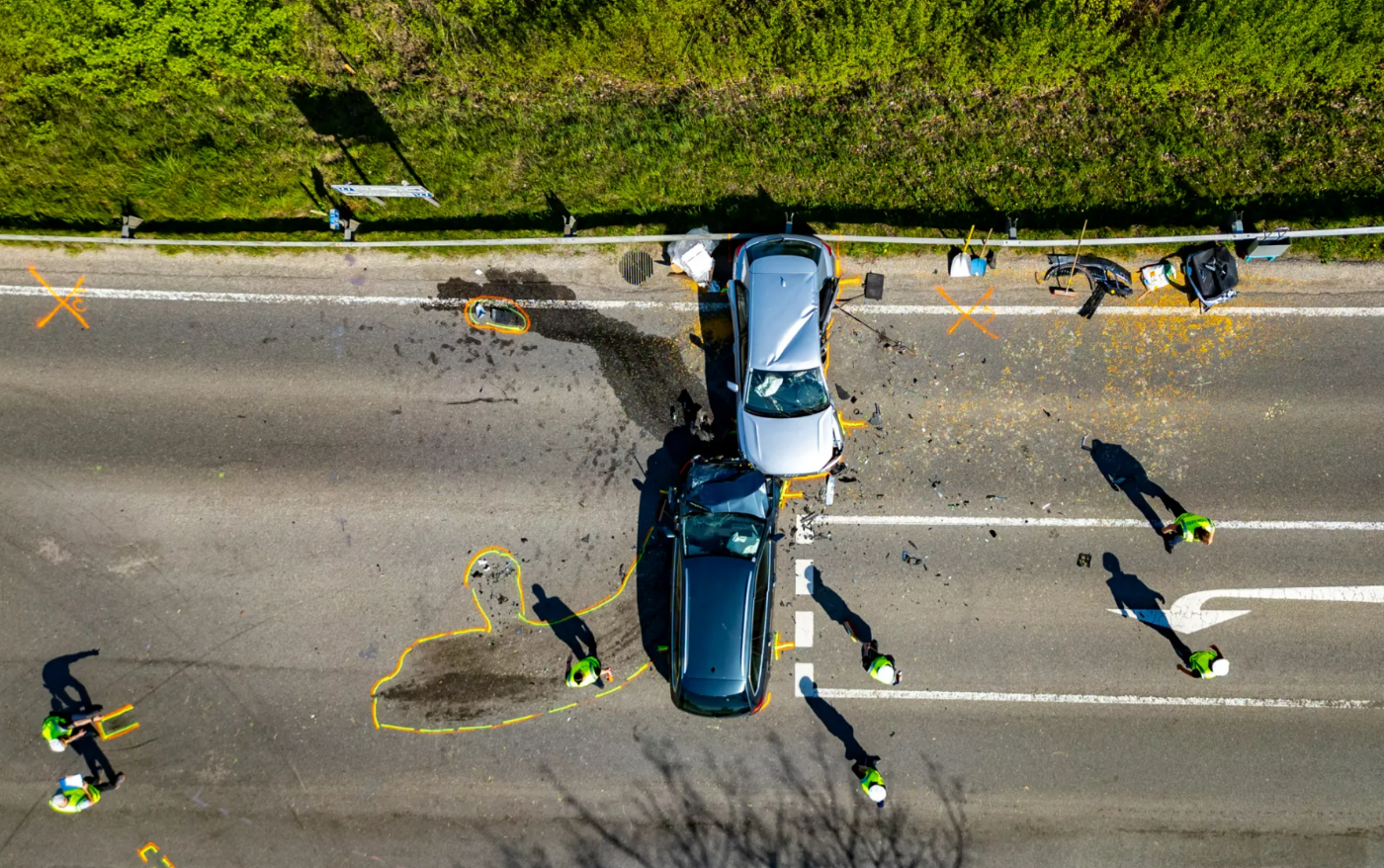 The accident happened at a junction. (Bild: © TEAM FOTOKERSCHI.AT / MARTIN SCHARINGER)