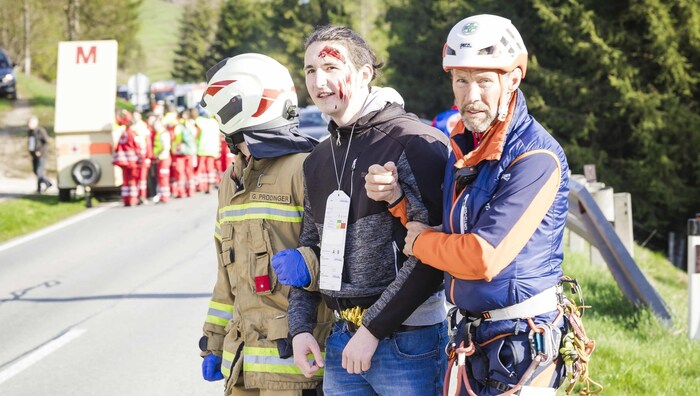Rund 60 Statisten wirkten bei der Übung am Samstag mit