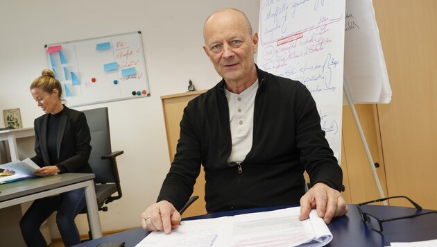 Johannes Bernegger retires after 33 years in the probation service. (Bild: Tschepp Markus)