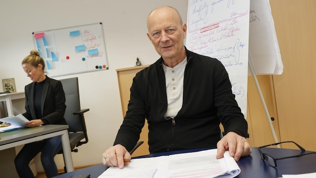 Johannes Bernegger geht nach 33 Jahren in der Bewährungshilfe in Pension. (Bild: Tschepp Markus)