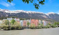 Postkartenmotivwürdig ist die Stadt Innsbruck, doch leistbares Wohnen bleibt für Einheimische ...