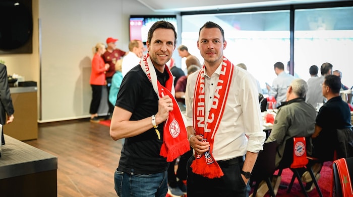 Christoph Knogler (KEBA) mit Philipp Wagner (Ochsner Wärmepumpen).