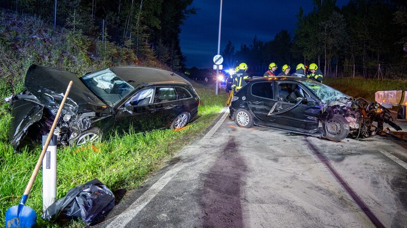 Die Unfallstelle in Perg. (Bild: TEAM FOTOKERSCHI.AT / SIMON BRANDSTÄTTER)