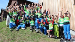 Die Teilnehmer des zweiten Charity Race zugunsten des Special Olympics Team-Vorarlberg hatten in Warth ganz viel Spaß. (Bild: Peter Weihs/Kronenzeitung)