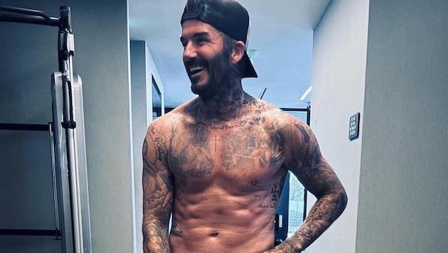 David Beckham antrenman sırasında iyi bir figür çiziyor. (Bild: www.instagram.com/victoriabeckham/)