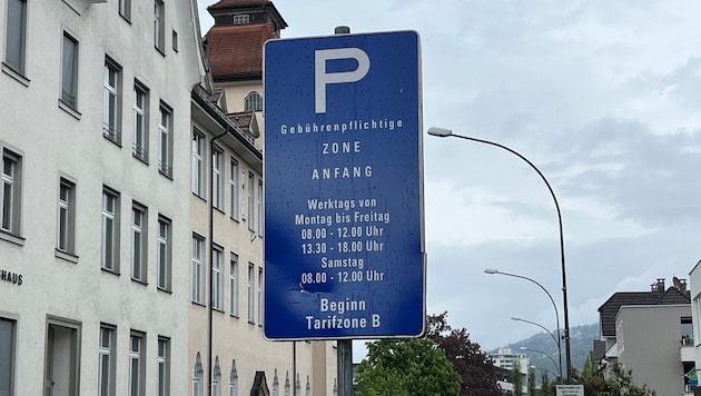 Gebührenpflichtige Parkzone im Bregenzer Vorkloster (Bild: SoS)