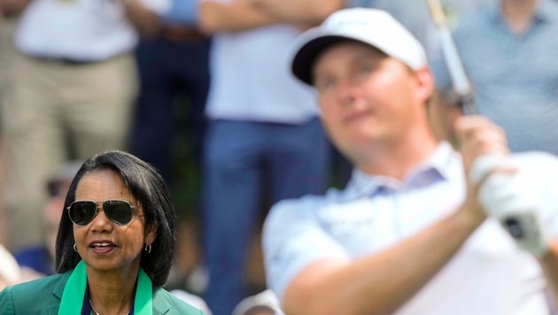 Former US Secretary of State Condoleezza Rice played a practice round with Sepp Straka in Augusta and also followed his game during the US Masters. (Bild: Copyright 2024 The Associated Press. All rights reserved)