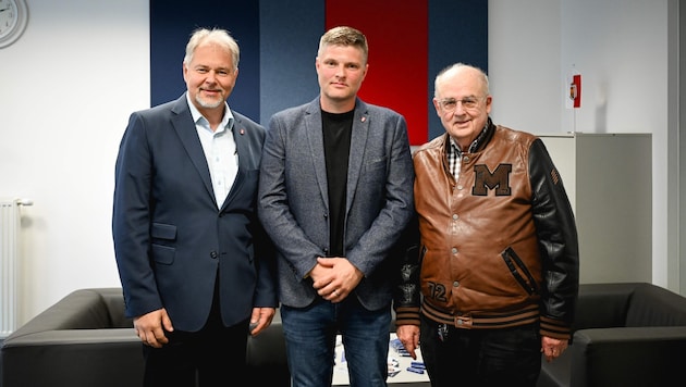 FP district leader Michael Fischer, city party leader Slobodan Pupeter and the blue veteran Herwig Schropp (from left). (Bild: Wenzel Markus)
